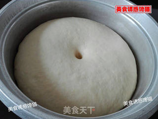 香葱椒盐玉米花卷的做法步骤:2