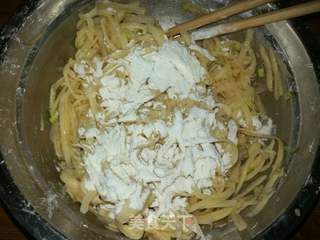 土豆丝饼的做法步骤：6
