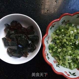 皮蛋虾仁粥的做法步骤：5