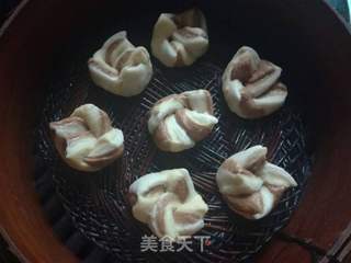 三色花馒头的做法步骤:13