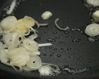 芹菜炒香干的做法步骤：7