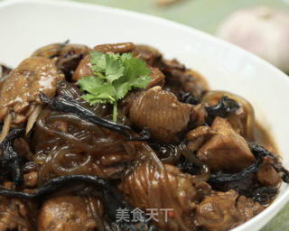 小鸡炖蘑菇的做法步骤:11