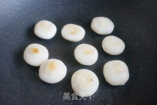 糖油粑粑的做法步骤:3