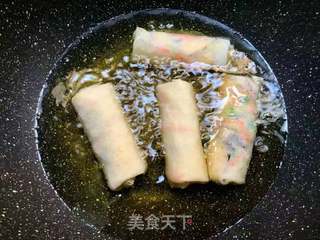 炸春卷的做法步骤:10