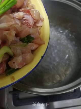 自贡冷吃兔的做法步骤:3