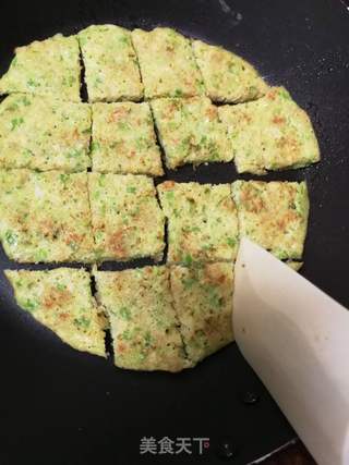 馒头鸡蛋宝宝饼的做法步骤:12