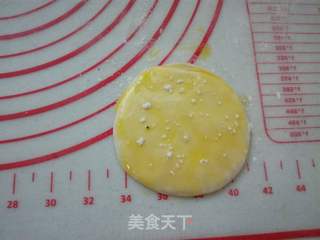 饺子皮版鸡蛋饼的做法步骤:5