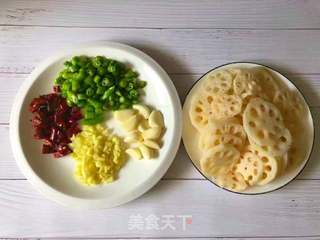 肉蟹煲的做法步骤:3