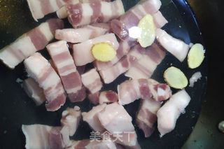 秘制红烧肉-内含肥而不腻的小窍门的做法步骤:3