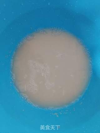 葱花千层饼的做法步骤：1