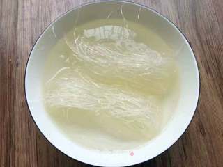 蒜蓉扇贝的做法步骤：3