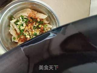 油泼辣子剪刀面的做法步骤：7
