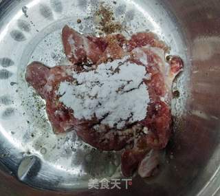 菠菜香菇水滑肉片粥的做法步骤:3