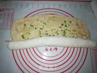 全麦发面葱油饼的做法步骤：14