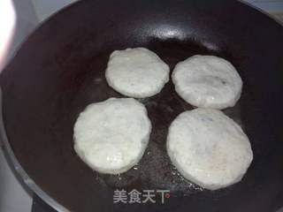 全麦芝麻红枣糖饼的做法步骤:15