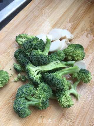 煎鸡脯肉坚果沙拉的做法步骤:19