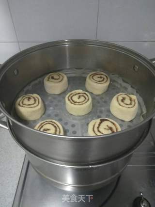 玉米面豆沙卷的做法步骤:7
