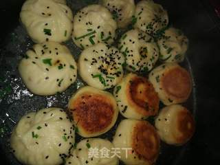 生煎包的做法步骤:10