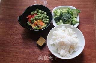 圣诞花环~咖喱炒饭的做法步骤:9
