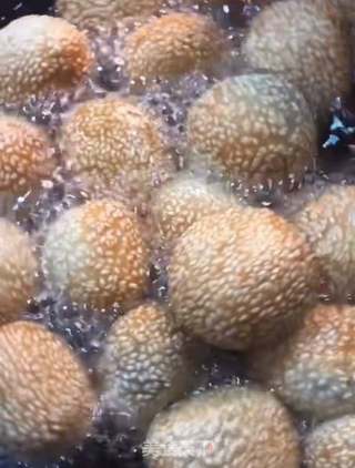 空心豆沙馅芝麻球的制作方法的做法步骤:9