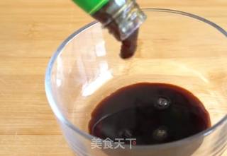 茄子别再炒着吃,开胃烤茄子,做法简单、口味鲜爽,一点油烟都没有哦!的做法步骤:6