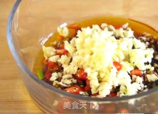 茄子别再炒着吃,开胃烤茄子,做法简单、口味鲜爽,一点油烟都没有哦!的做法步骤:7