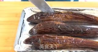 茄子别再炒着吃,开胃烤茄子,做法简单、口味鲜爽,一点油烟都没有哦!的做法步骤:8