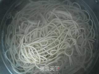 香辣面的做法步骤:2