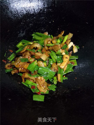 如何炒出好吃的四川回锅肉?的做法步骤:11
