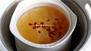 桃胶米酒银耳羹的做法步骤:5