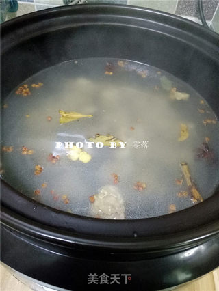 白萝卜牛腩汤的做法步骤:7