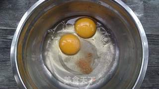 青椒鸡蛋饼的做法步骤:2