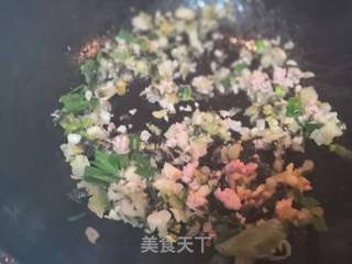 肉末酸菜的做法步骤:5