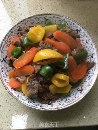 五彩时蔬烩牛肉的做法步骤：7