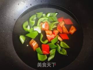 芒果虾仁的做法步骤：1
