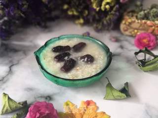 薏仁大米红枣粥的做法步骤:6