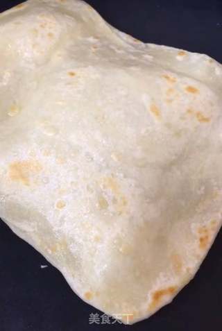 鸡蛋灌饼的做法步骤:13