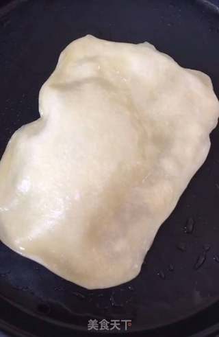 鸡蛋灌饼的做法步骤:12