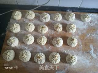 胡萝卜豆腐粉条包子的做法步骤:13
