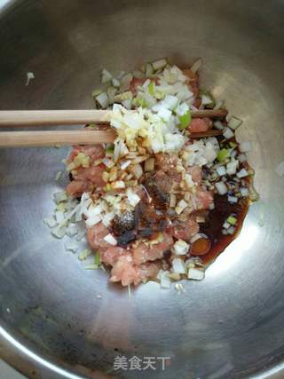 炸萝卜鸡肉丸的做法步骤:5