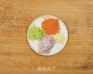 肉酱意大利面的做法步骤:2