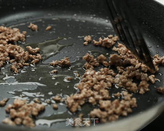 肉酱意大利面的做法步骤:7