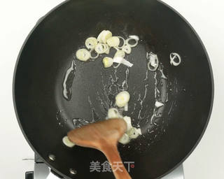 紫菜蛋花汤的做法步骤:6