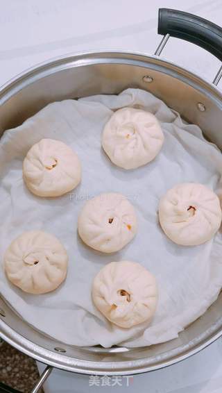胡萝卜土豆咖喱牛肉包子的做法步骤:18