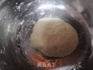 葱油饼的做法步骤：1