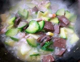 #萝卜#五花肉炖萝卜血豆腐的做法步骤:9