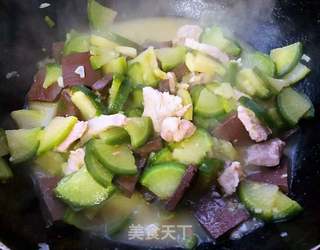 #萝卜#五花肉炖萝卜血豆腐的做法步骤：10