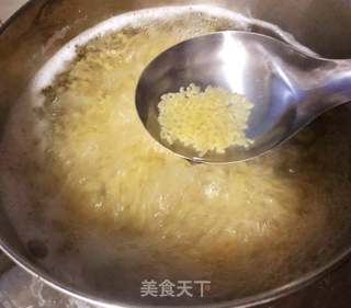 黑椒牛排意面的做法步骤:2
