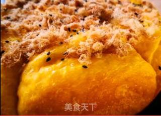 南瓜不仅可以熬粥,这样做南瓜面包,蓬松软香,简单易学,比外面买的好吃还放心!的做法步骤:11