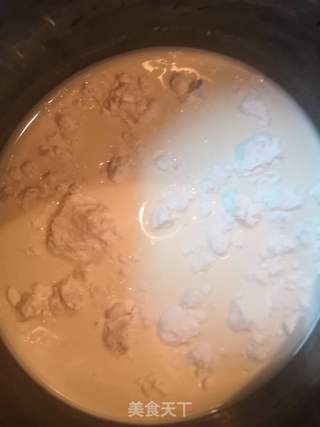 脆皮香酥之—炸鲜奶的做法步骤：1